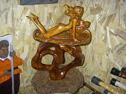 Sculpture bois ,tilleul et loupe de tuyas.